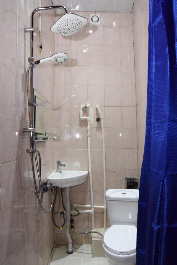 Parallax Hotel And Apartments Tbilisi Bagian luar foto