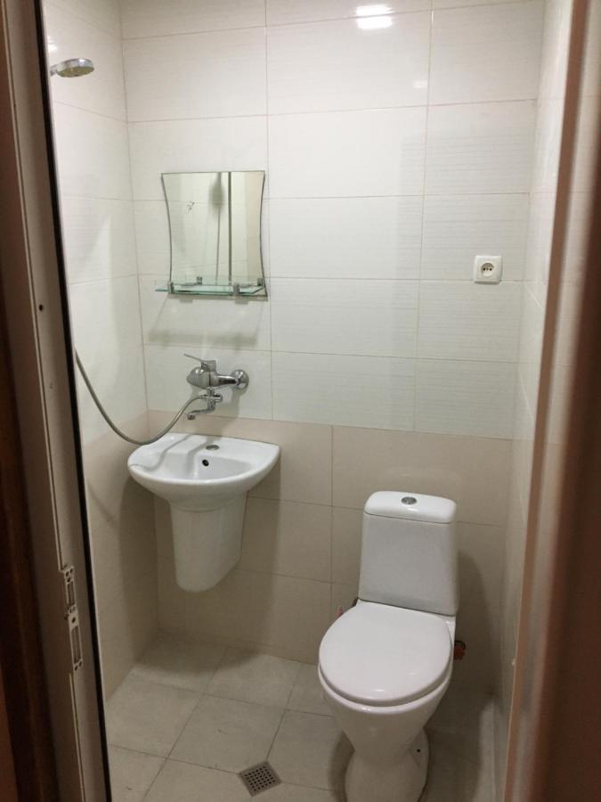 Parallax Hotel And Apartments Tbilisi Bagian luar foto